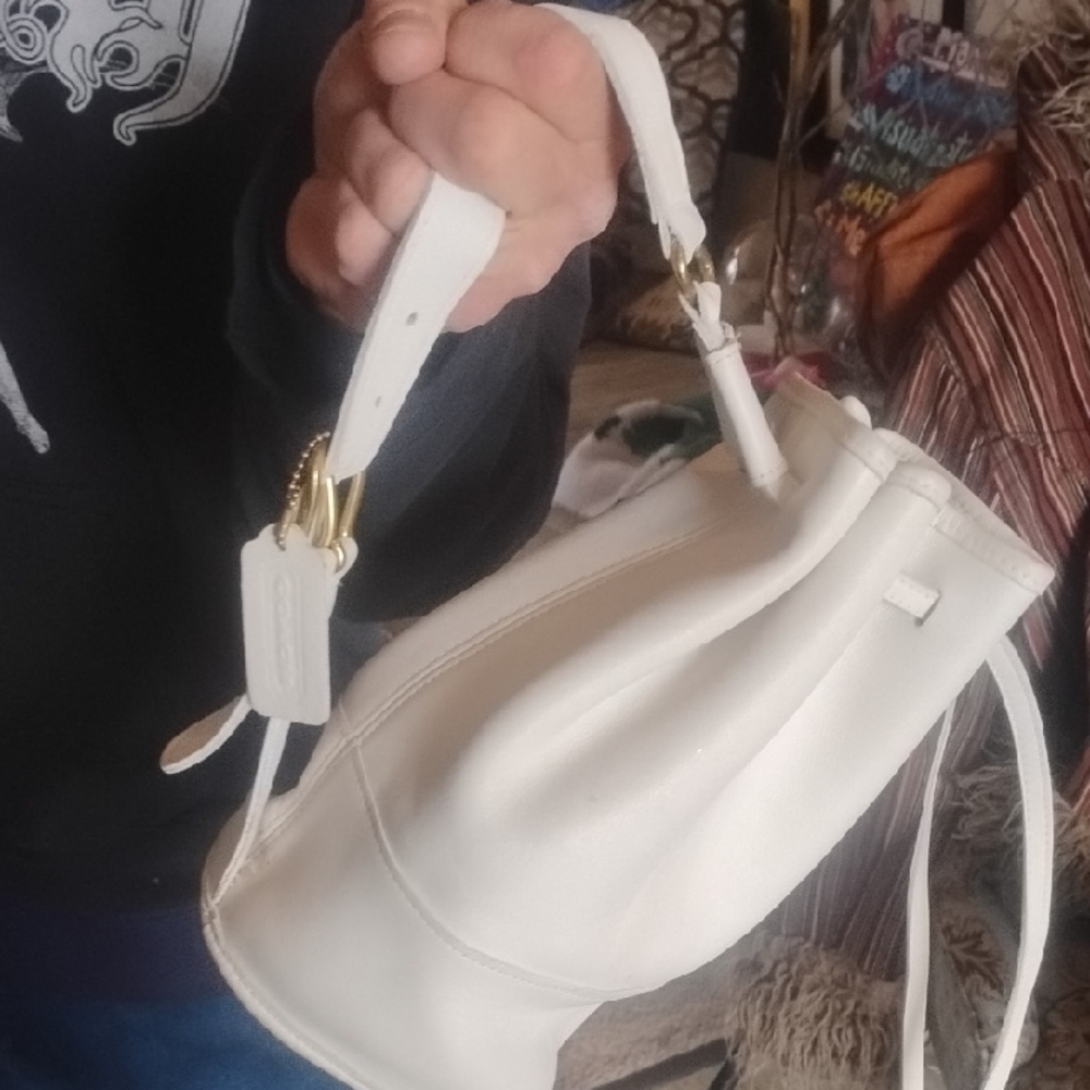 Coach White Leather Shoulder Bag with Gold Accents